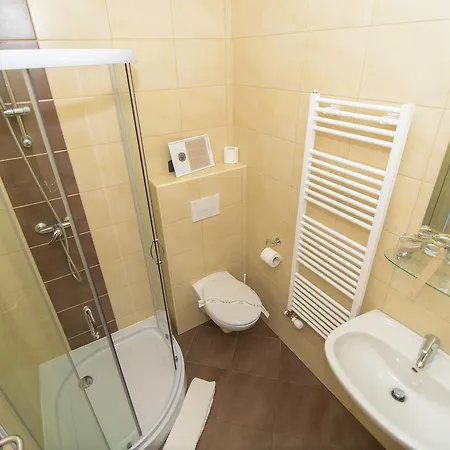 Hrib 14 Hotel Glazuta